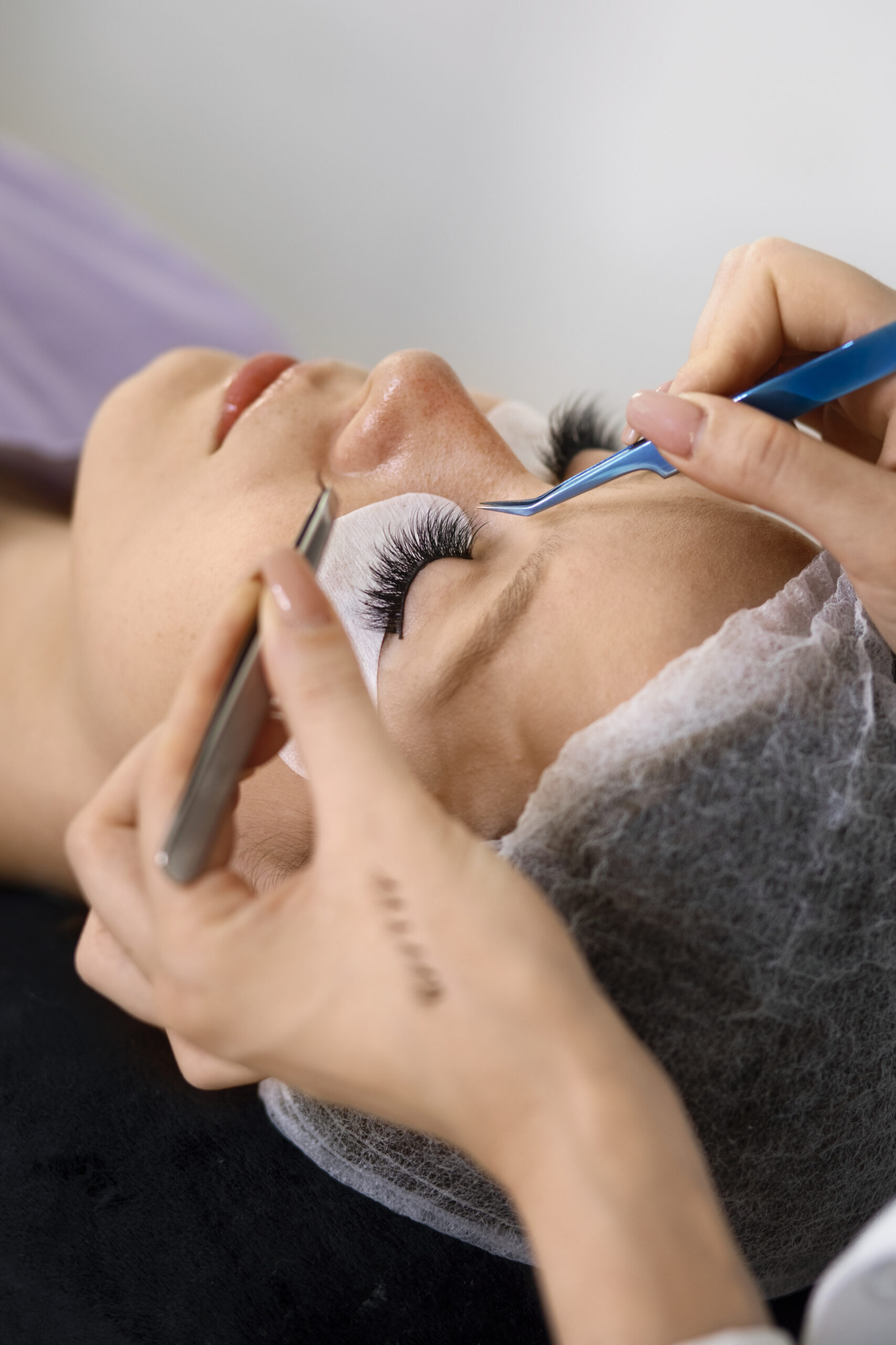 Eyelash Extension Application Service